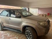 Toyota Fortuner 2.5 D AWD 2009 Gold for sale