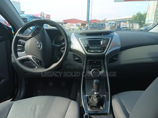 Hyundai Accent 2012 White