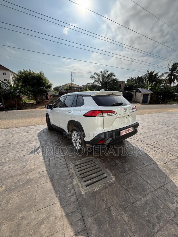 Toyota Frontlander 2.0 Hybrid FWD 2022 White