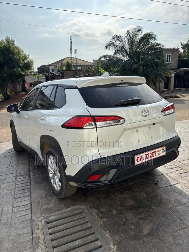Toyota Frontlander 2.0 Hybrid FWD 2022 White