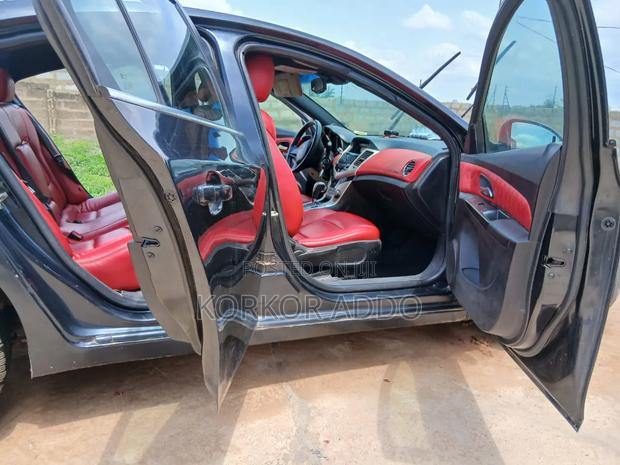 Chevrolet Cruze Eco 2012 Black
