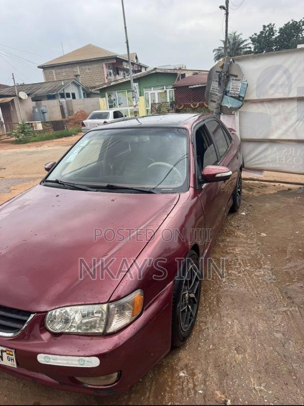 Toyota Corolla 2000
