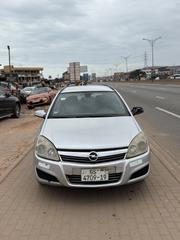 Opel Astra 1.9 CDTi Enjoy 2011 Silver for sale