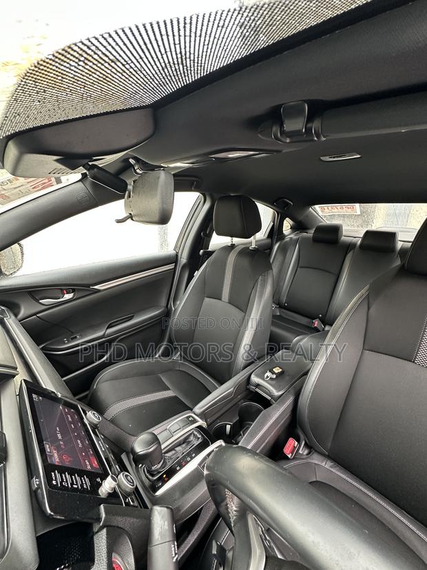 Honda Civic Sport 2021 Black
