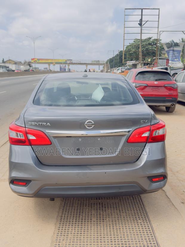 Nissan Sentra 2019 Gray