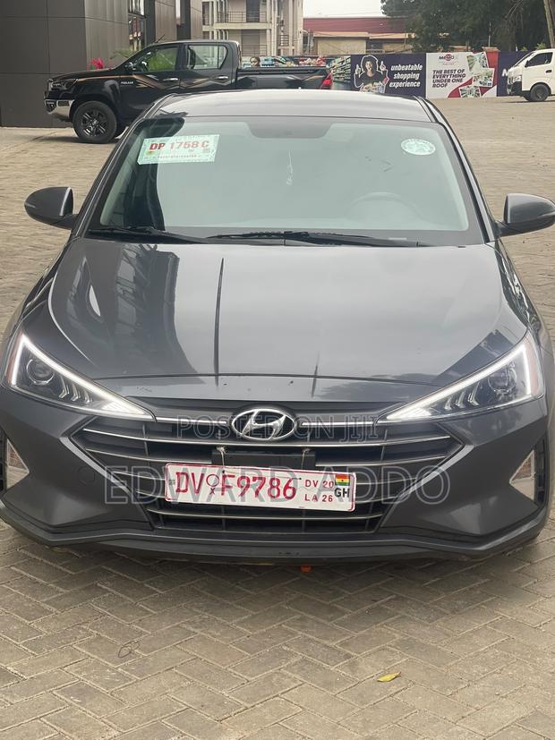 Hyundai Elantra SEL 2019 Gray