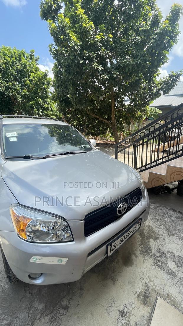 Toyota RAV4 2012 Silver