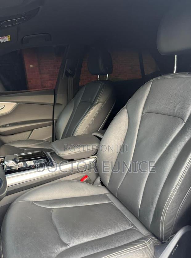 Audi Q8 Prestige 2025 Black