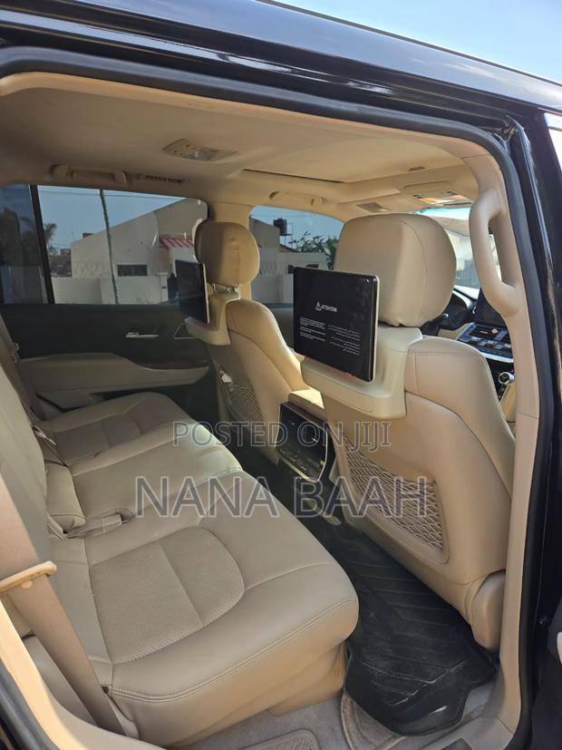 Toyota Land Cruiser 4.0 V6 GX-R 2015 Black