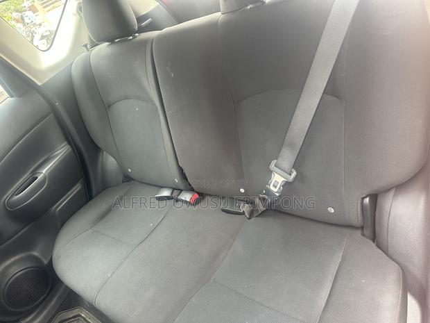Nissan Note 1.6 Petrol 2015 Red