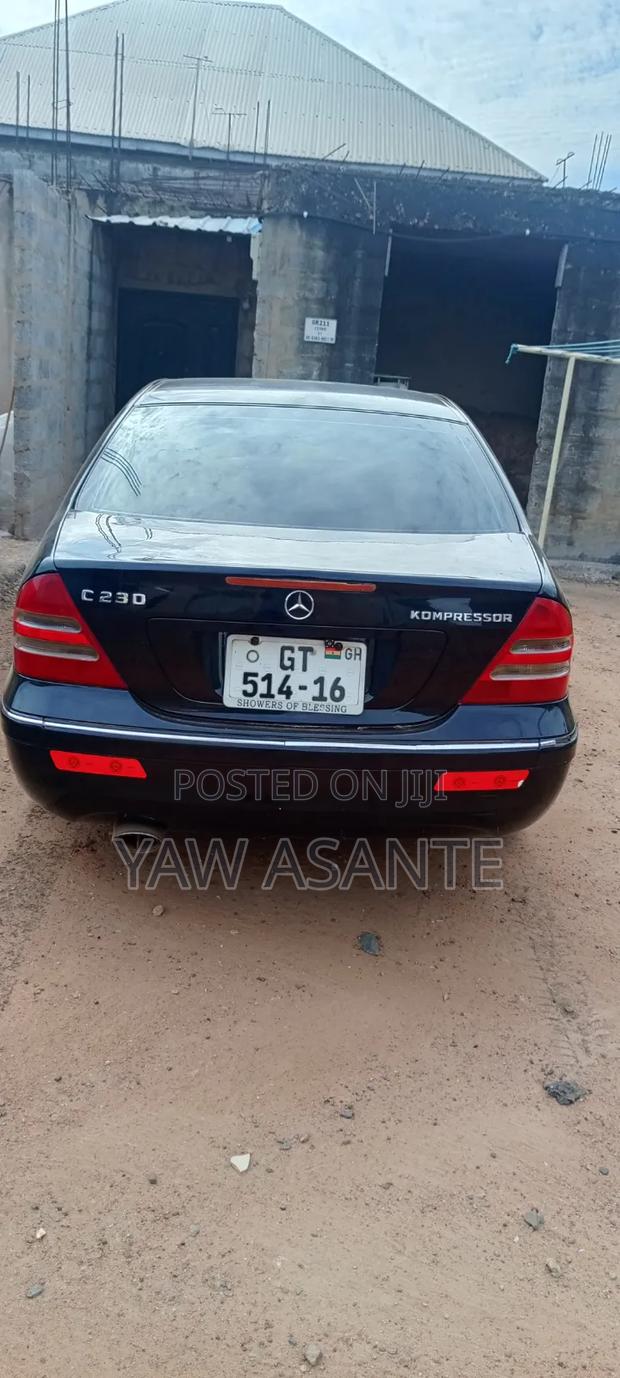 Mercedes-Benz C230 2010 Black