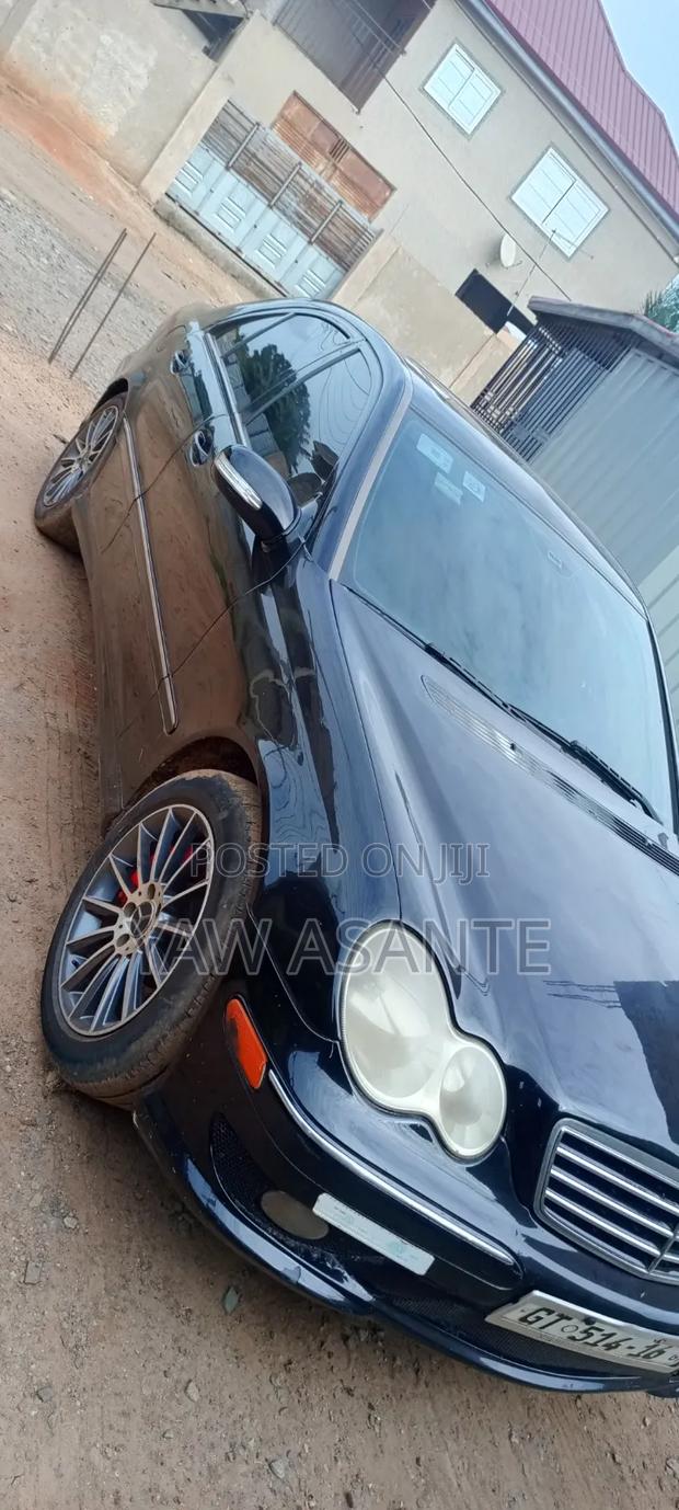 Mercedes-Benz C230 2010 Black