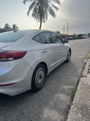 Hyundai Elantra Limited Sedan FWD (2.0L 4cyl 6A) 2017 Silver for sale