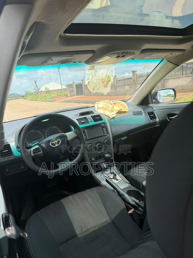 Toyota Corolla S Special Edition 4dr Sedan (1.8L 4cyl 4A) 2013 Gray