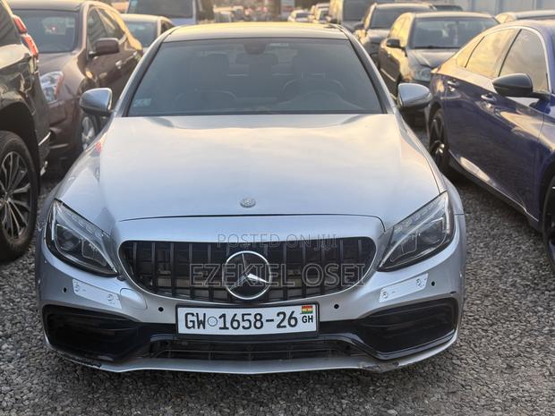 Mercedes-Benz C300 Base 4Matic Sedan AWD (2.0L 4cyl 7A) 2016 Silver