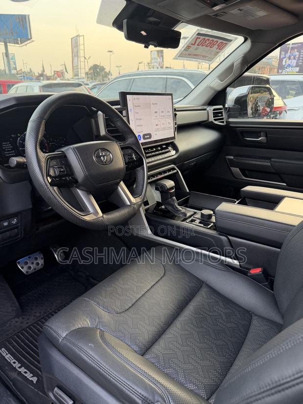 Toyota Sequoia TRD Pro 4WD 2024 Silver