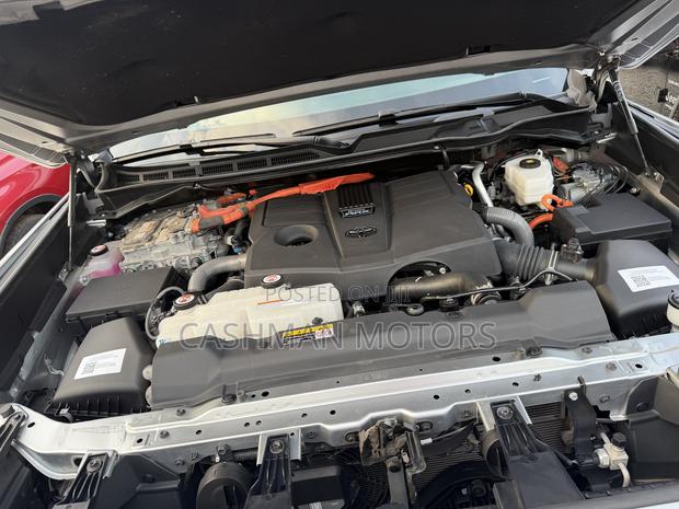 Toyota Sequoia TRD Pro 4WD 2024 Silver