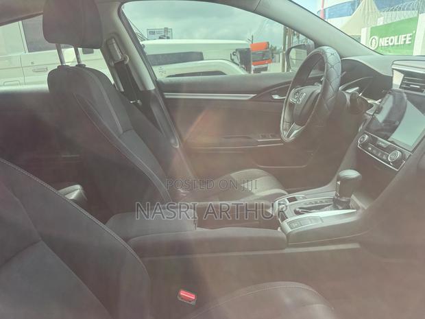 Honda Civic EX Sedan 2018 Gray