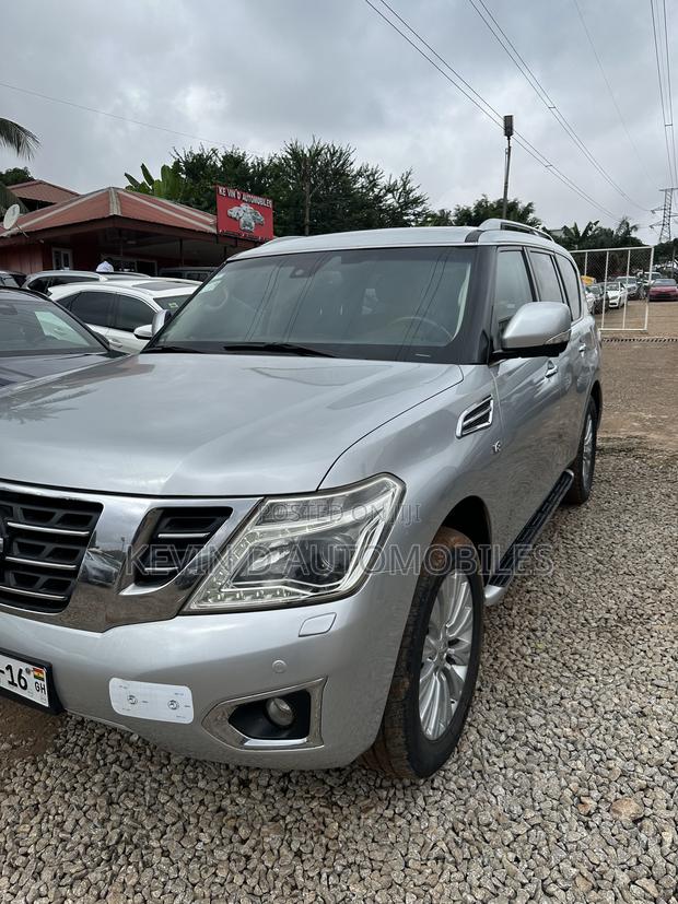 Nissan Patrol 2016 Silver