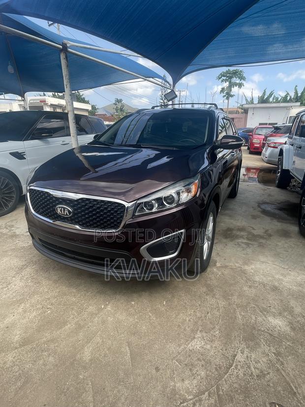 Kia Sorento 4dr SUV 2016 Brown