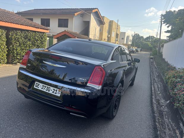 Chrysler 300C Platinum AWD 2015 Black