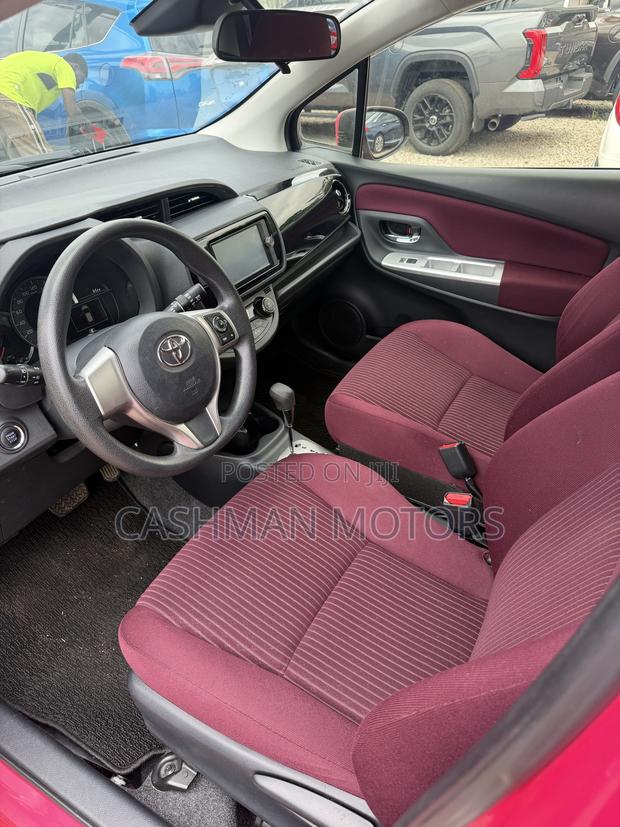 Toyota Vitz 1.3 FWD 3dr 2015 Pink