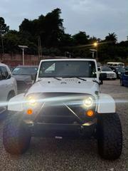 Jeep Wrangler Sahara 4x4 2017 White for sale