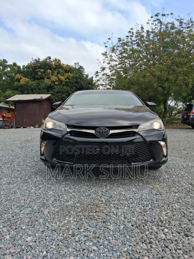 Toyota Camry SE 4dr Sedan (2.5L 4cyl 6A) 2015 Black