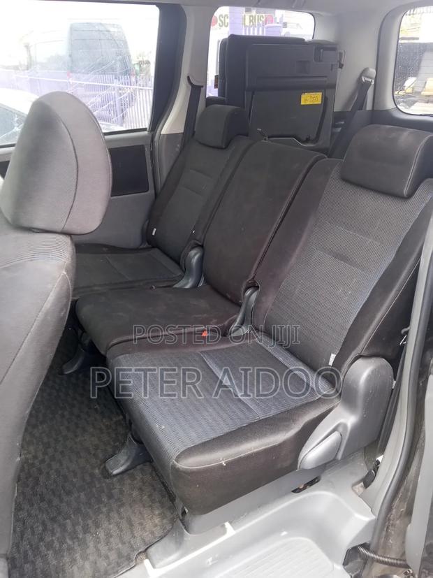 Toyota Voxy 2012 Black