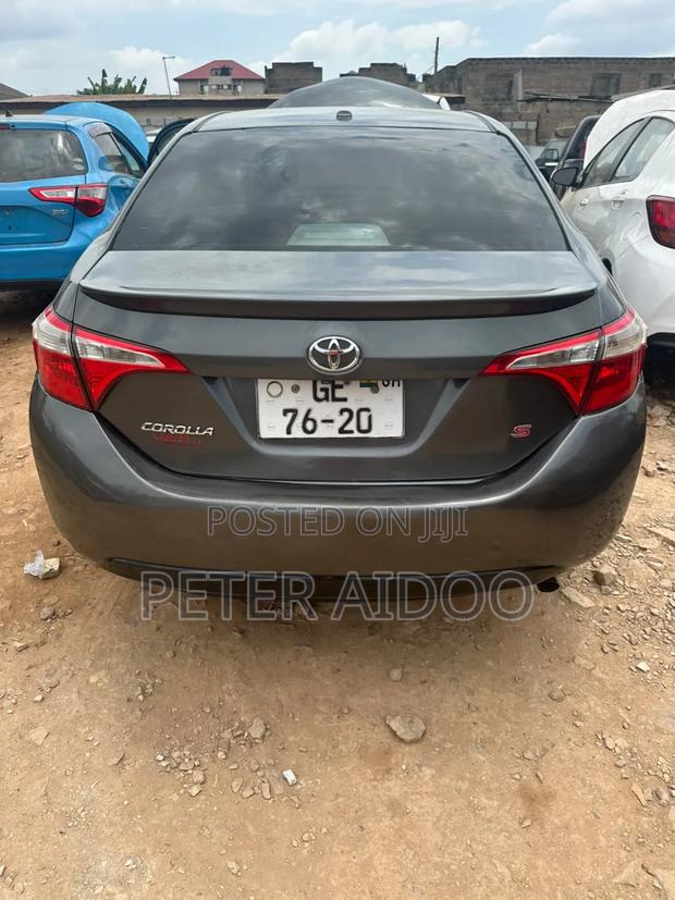 Toyota Voxy 2012 Black