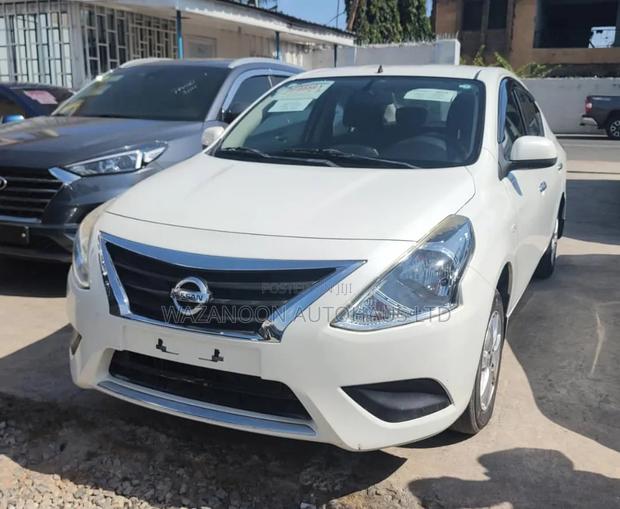 Nissan Latio 1.2 2015 White
