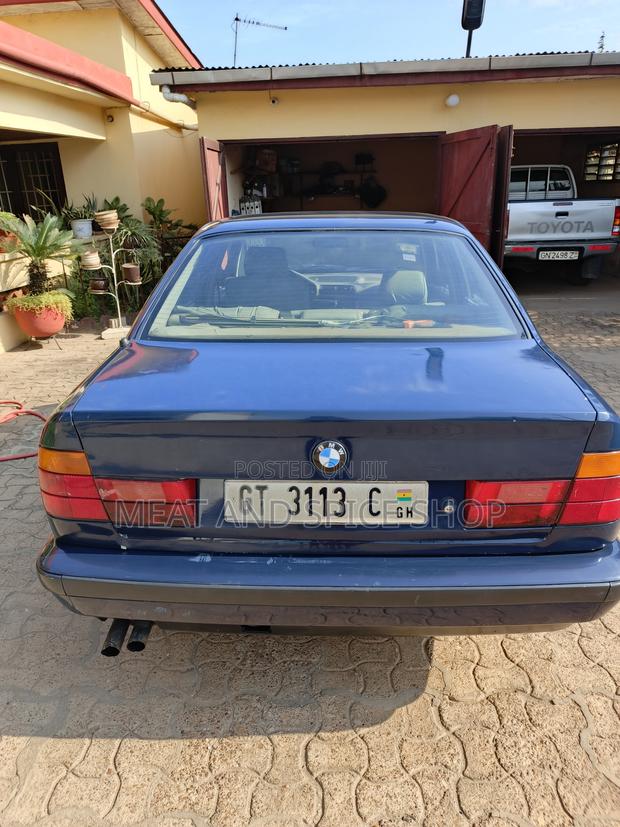 BMW 5 Series 1993 Blue