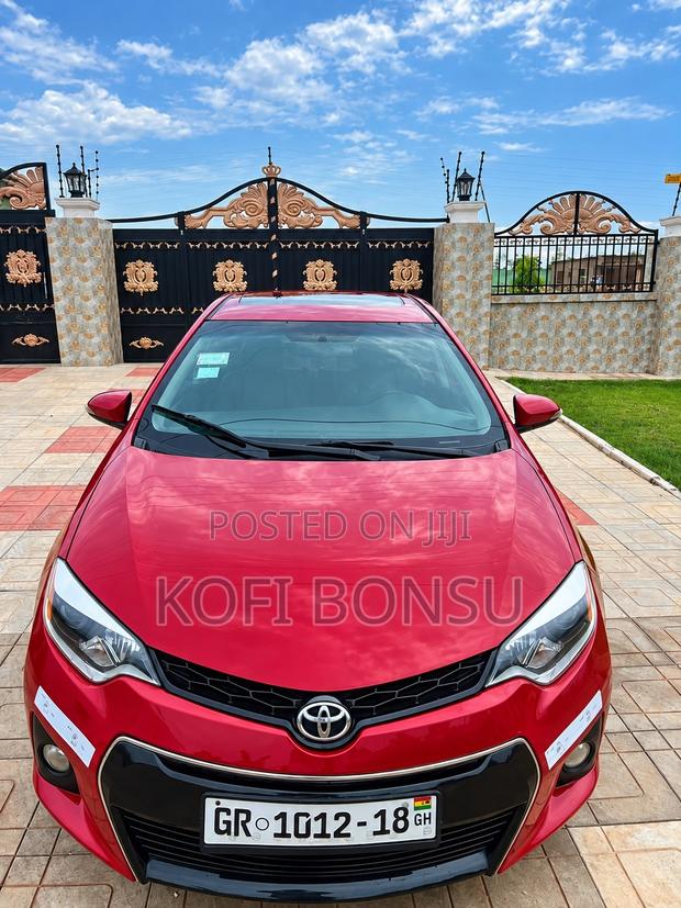 Toyota Corolla S Premium 4dr Sedan (1.8L 4cyl CVT) 2015 Red