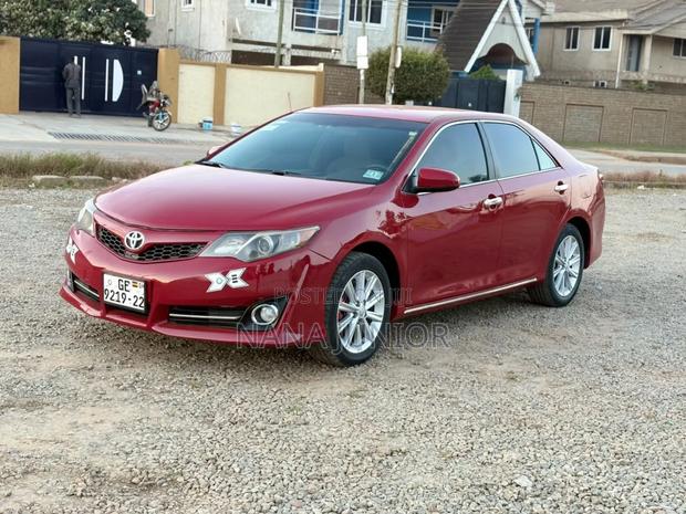 Toyota Camry LE 4dr Sedan (2.5L 4cyl 6A) 2013 Red