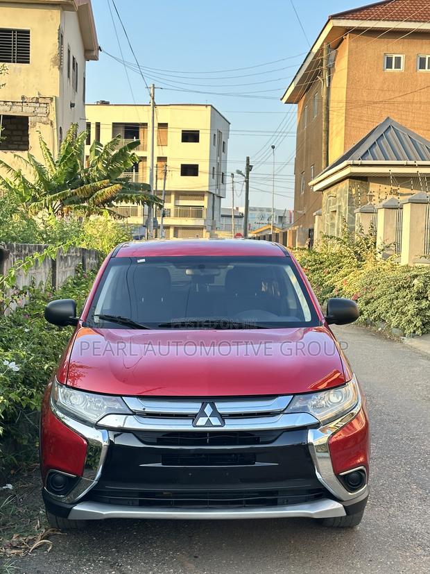 Mitsubishi Outlander 2017 Red
