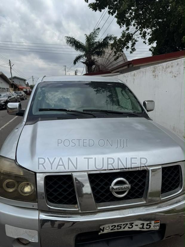 Nissan Titan Crew Cab 2006 Silver