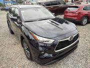 Toyota Highlander XLE 2022 Blue for sale