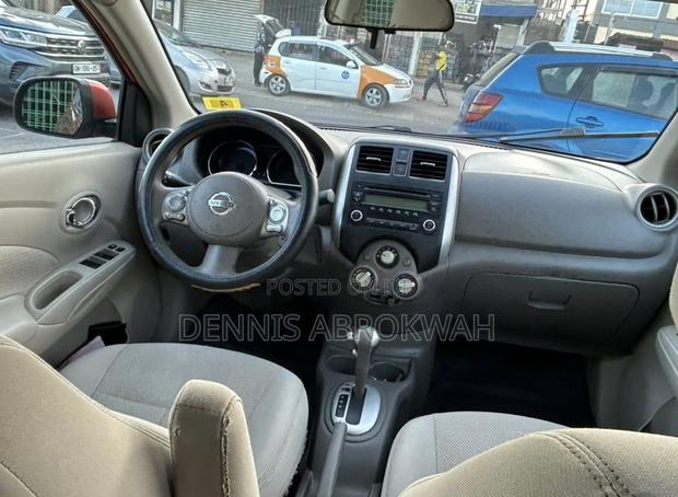 Nissan Versa 1.6 S 4dr Sedan (1.6L 4cyl 4A) 2014 Orange