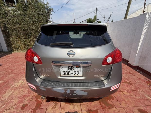 Nissan Rogue S 2012 Gray