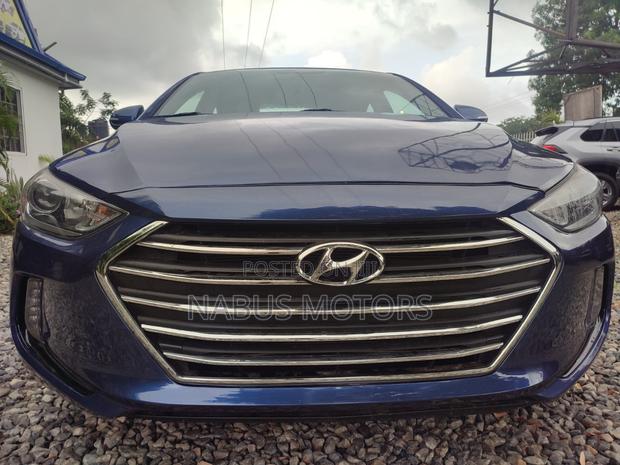 Hyundai Elantra ECO 2018 Blue