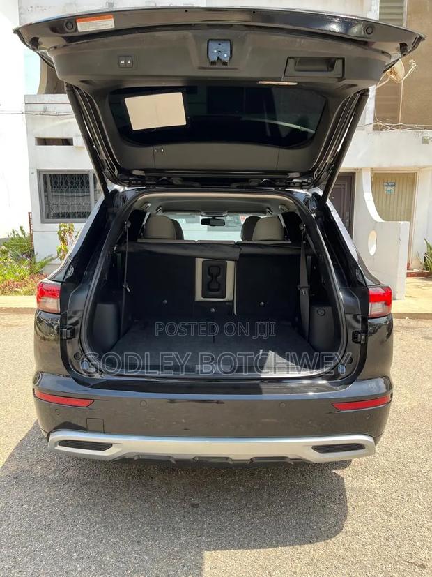 Mitsubishi Outlander SEL 2022 Black