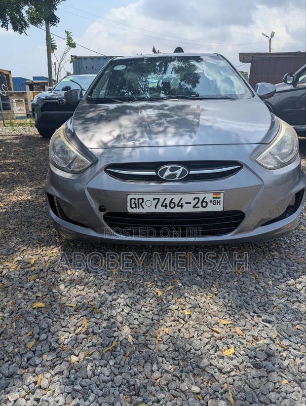 Hyundai Accent SE Sedan 2016 Gray