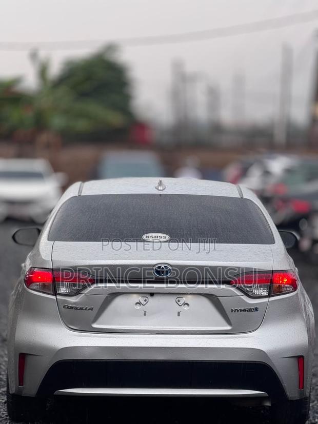 Toyota Corolla 2020 Silver