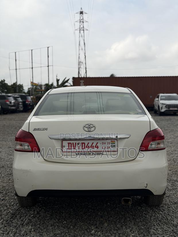 Toyota Belta 2010 White