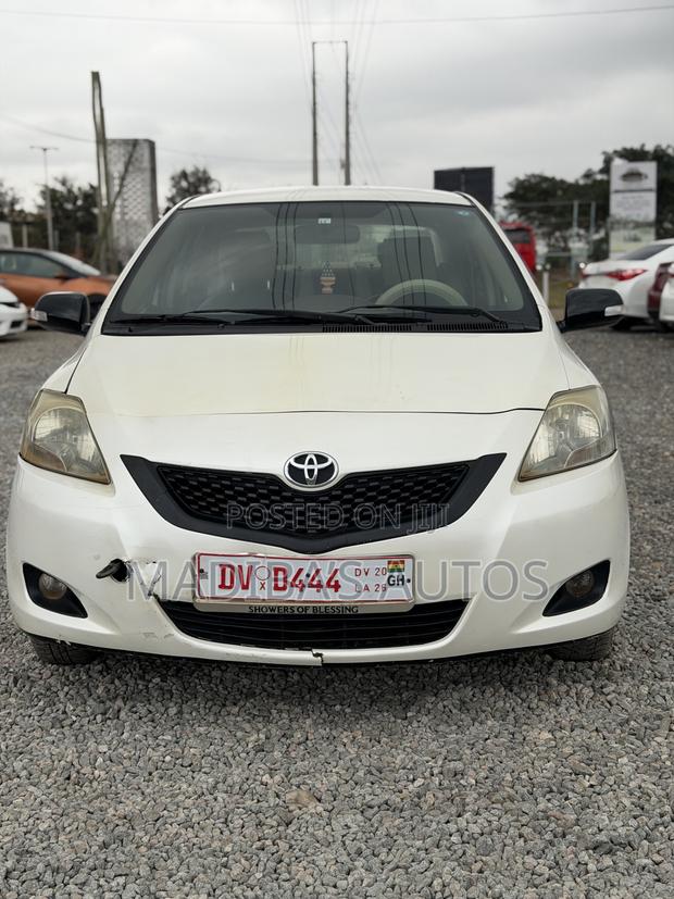 Toyota Belta 2010 White