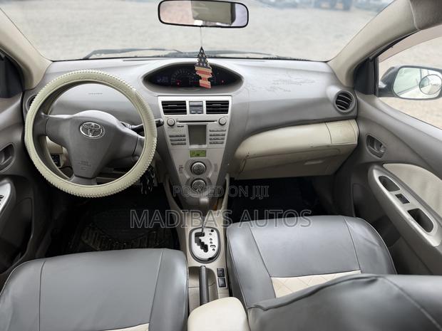 Toyota Belta 2010 White