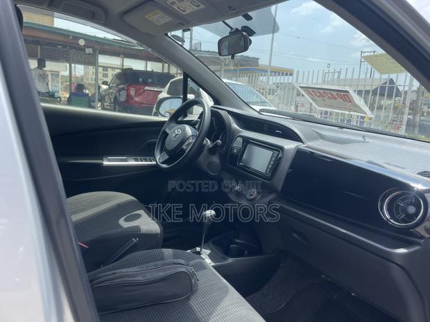 Toyota Vitz 1.3 AWD 3dr 2017 Silver