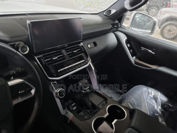 New Toyota Land Cruiser 2026 Black