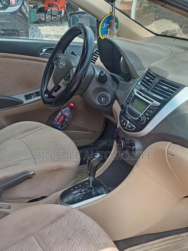 Hyundai Accent 2013 White