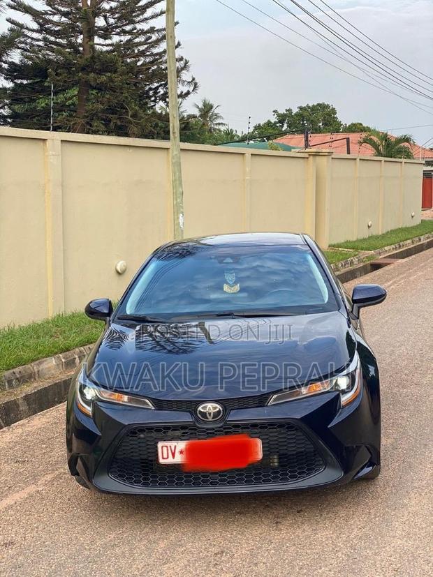 Toyota Corolla LE 2022
